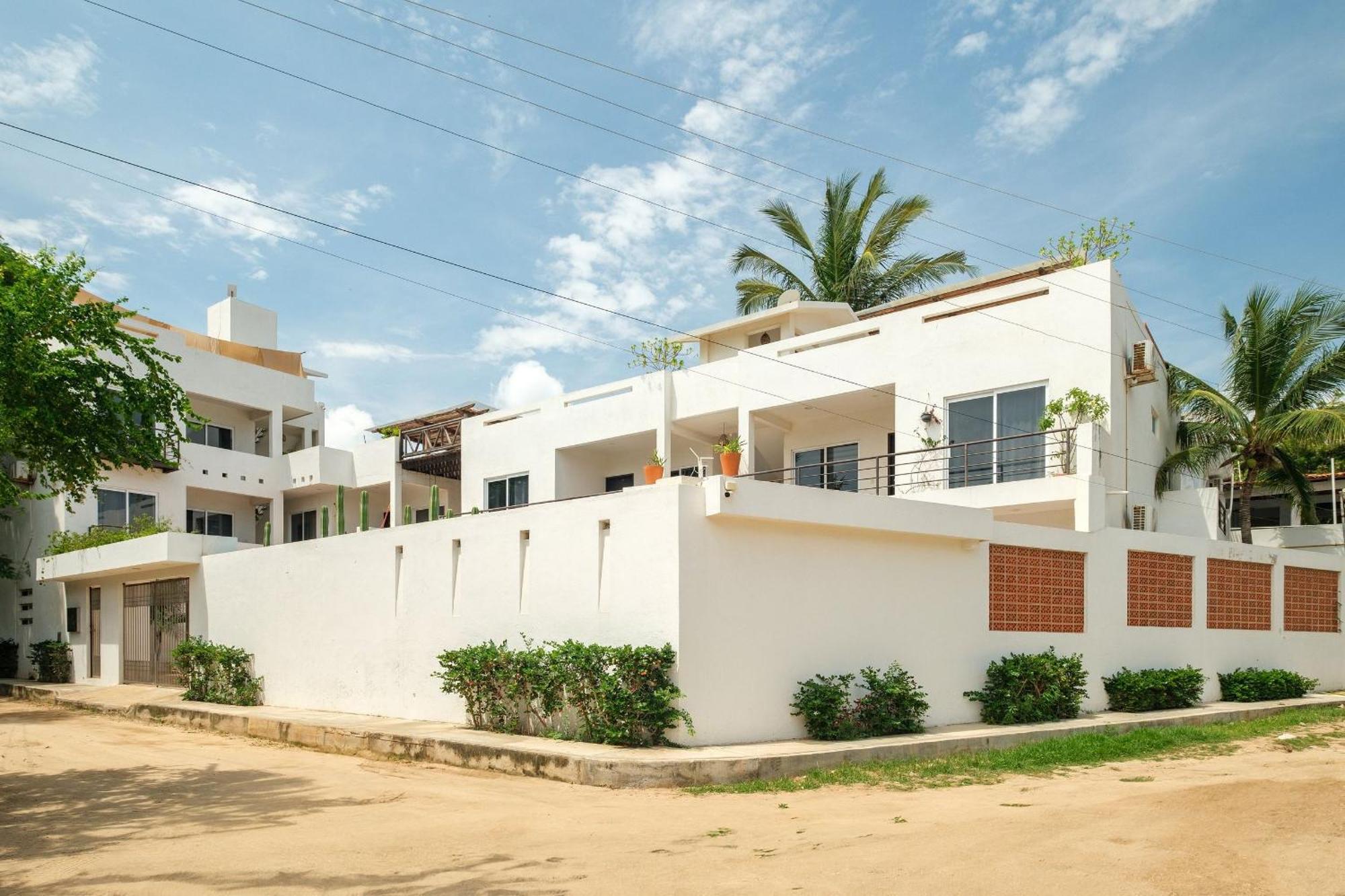 La Aurora Puerto Escondido Hotel Puerto Escondido  Exterior photo